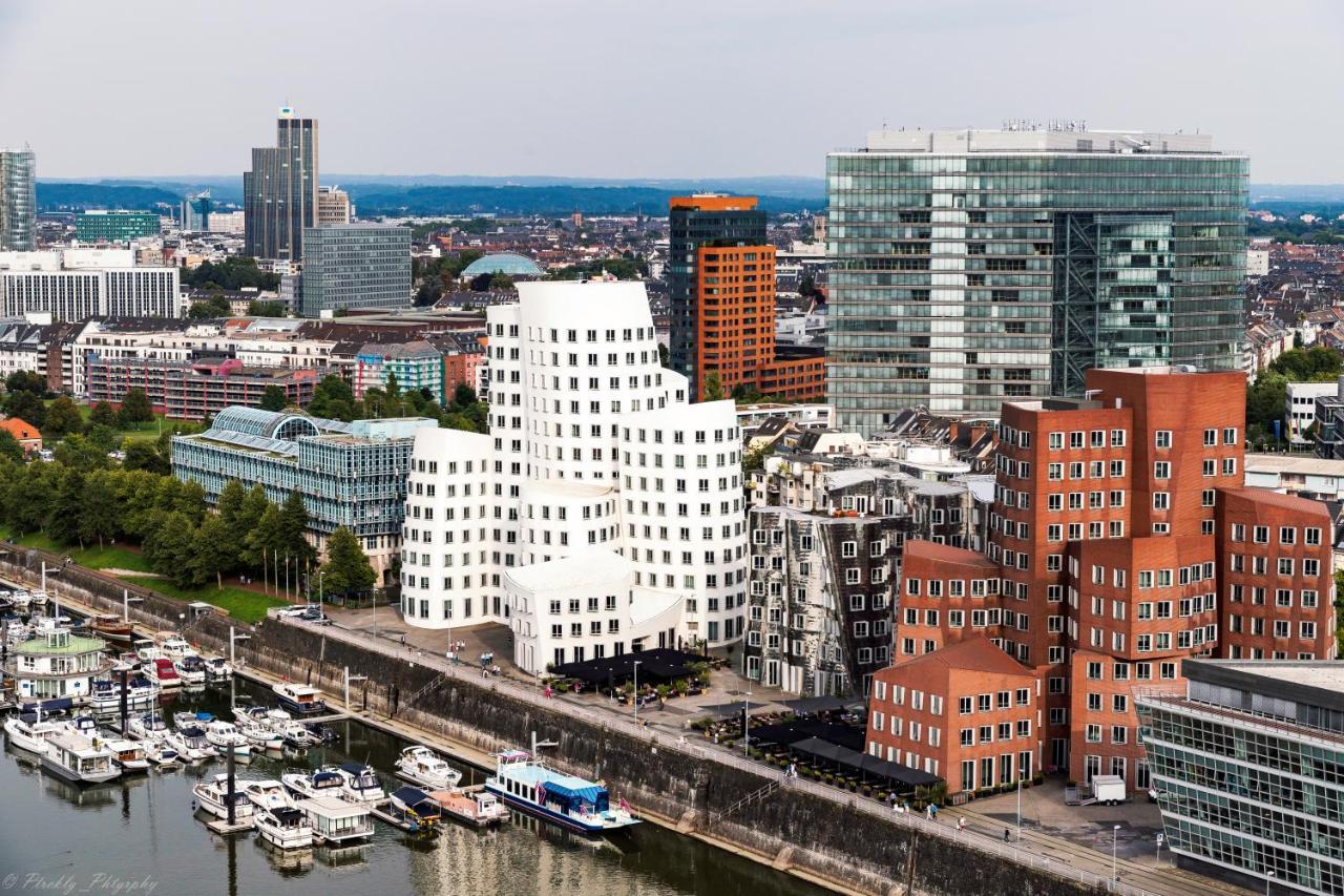 Hyatt Regency Dusseldorf Düsseldorf Exterior foto The HafenCity
