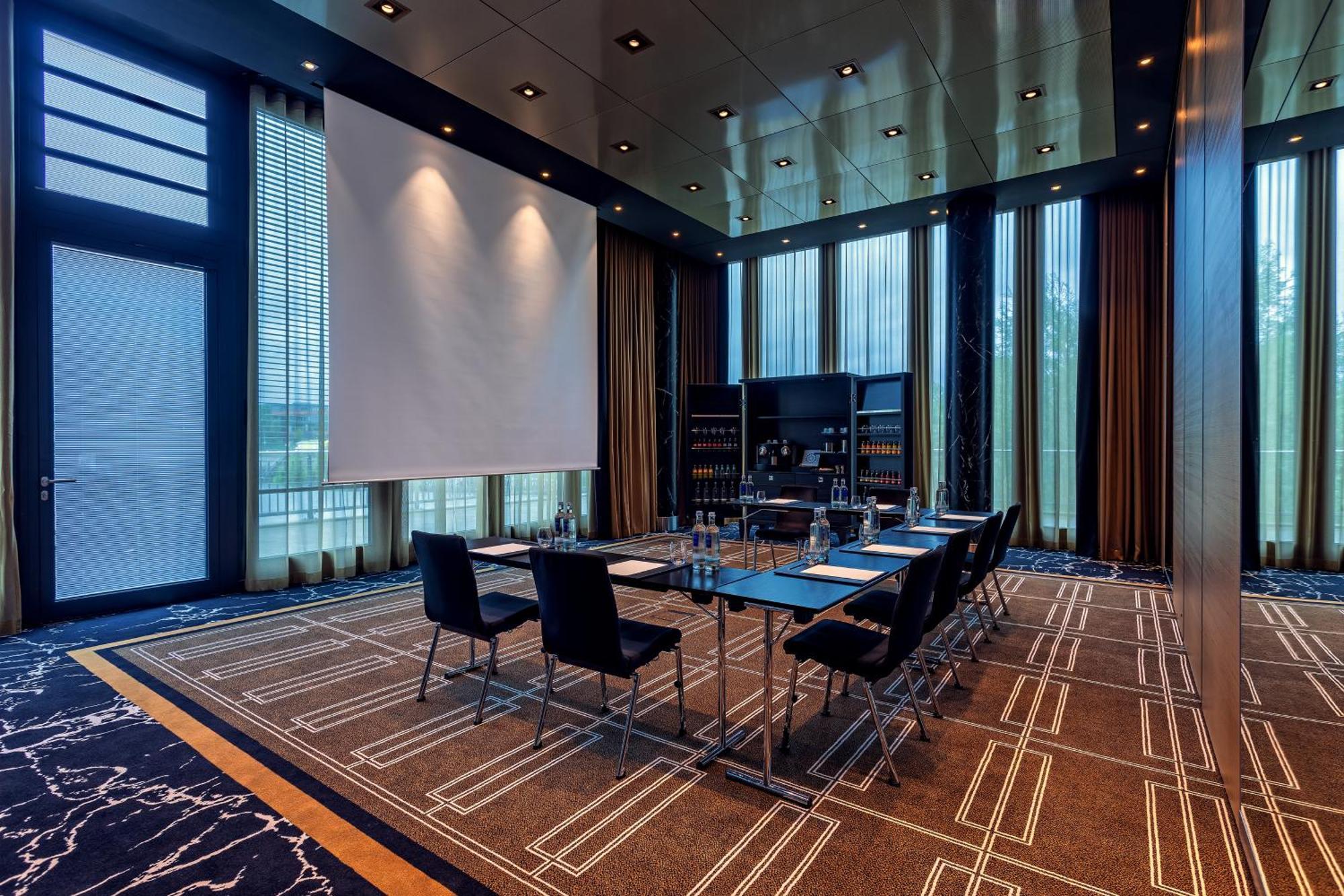 Hyatt Regency Dusseldorf Düsseldorf Exterior foto Meeting room